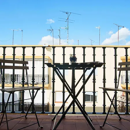 Apartment Apto Con Parking Basilica Macarena